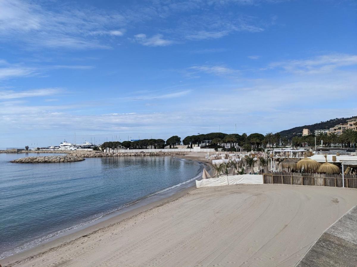 Eden Golfe Plages A Pieds Parking Prive ヴァロリス エクステリア 写真